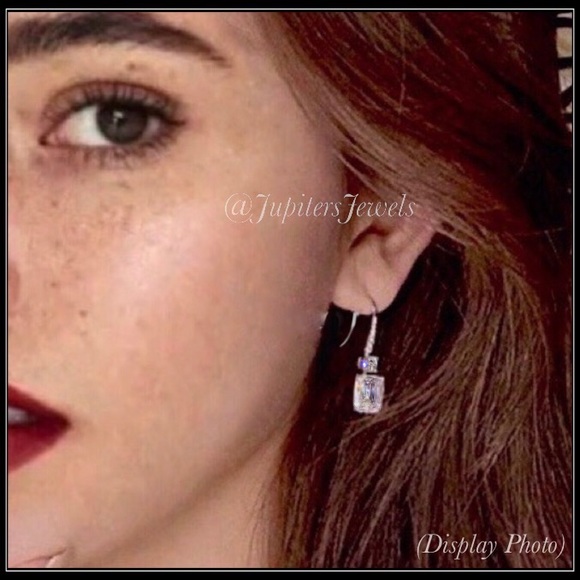 NEW WHITE GOLD BAGUETTE SQUARE EMERALD princess cut simulated DIAMOND Earrings - Picture 3 of 3